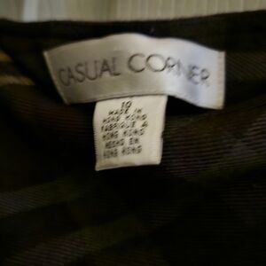 Casual Corner Elegant Black and Gray Blouse